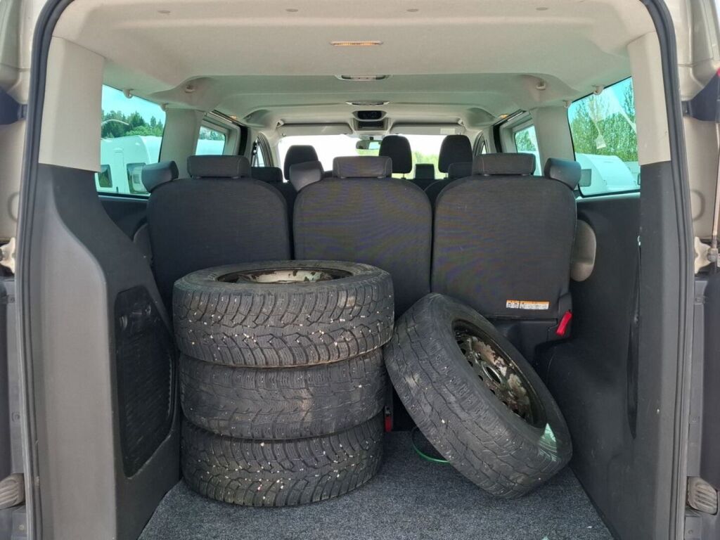 Ford Tourneo Custom 2013 Harmaa
