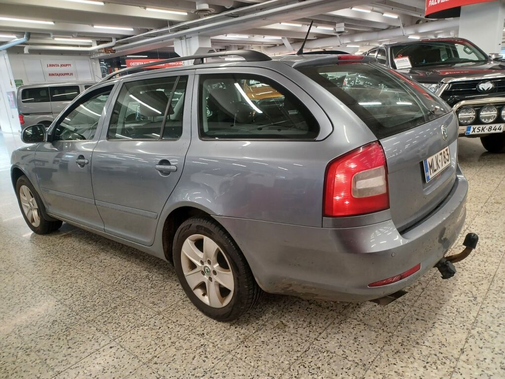 Skoda Octavia 2013 Hopea