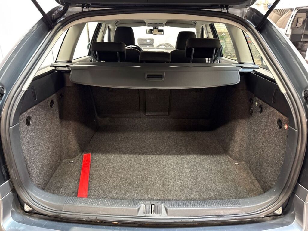 Skoda Octavia 2013 Hopea