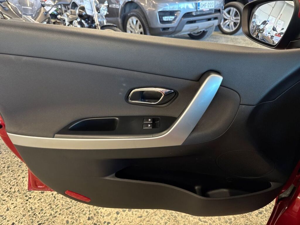Kia Ceed 2013 Punainen