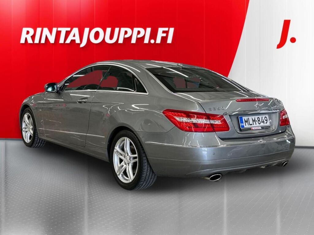 Mercedes-Benz E 2010 Harmaa