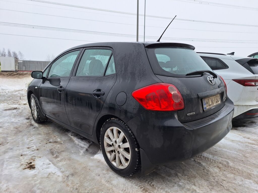 Toyota Auris 2007 Musta