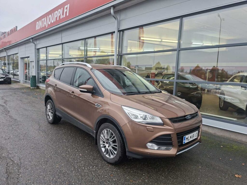 Ford Kuga 2013 Ruskea (beige)