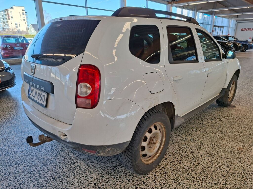 Dacia Duster 2013 Valkoinen
