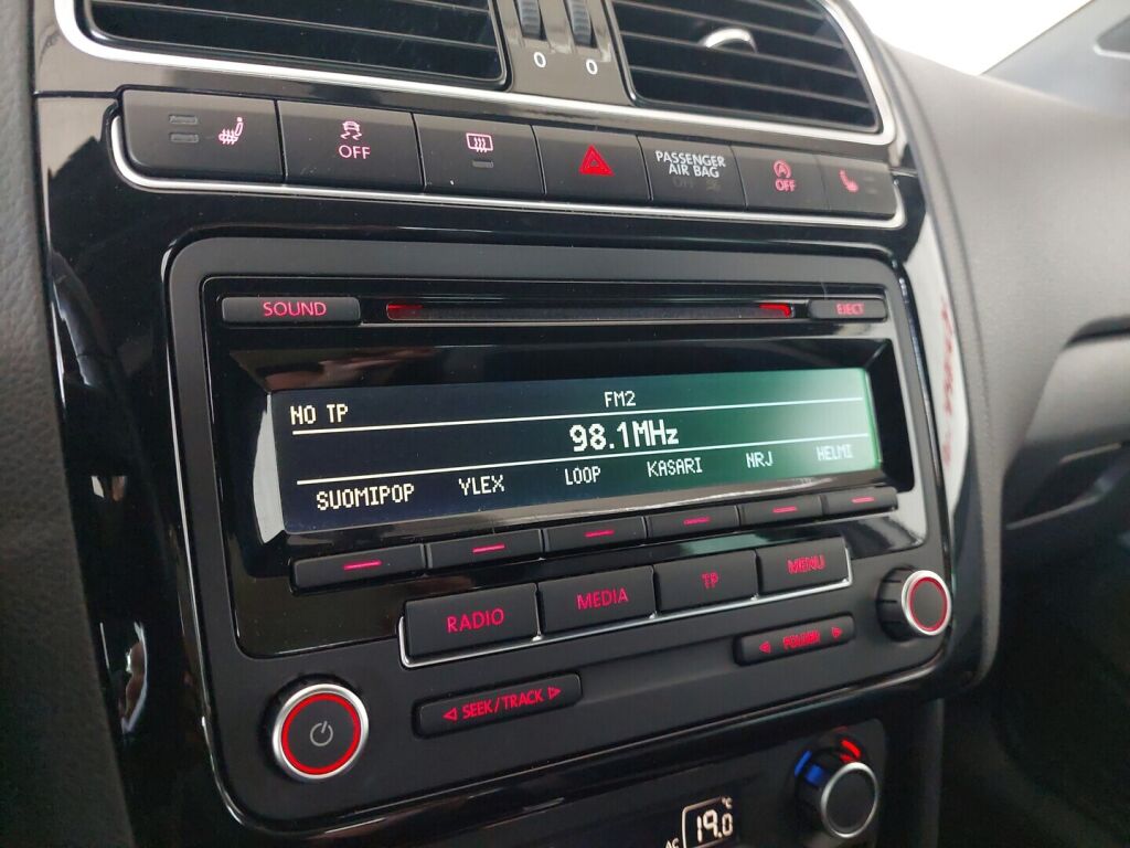 Volkswagen Polo 2013 Valkoinen