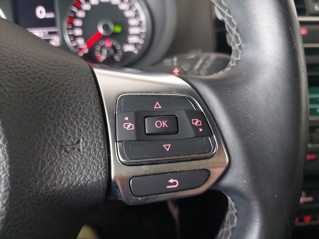 Volkswagen Polo 2013 Valkoinen