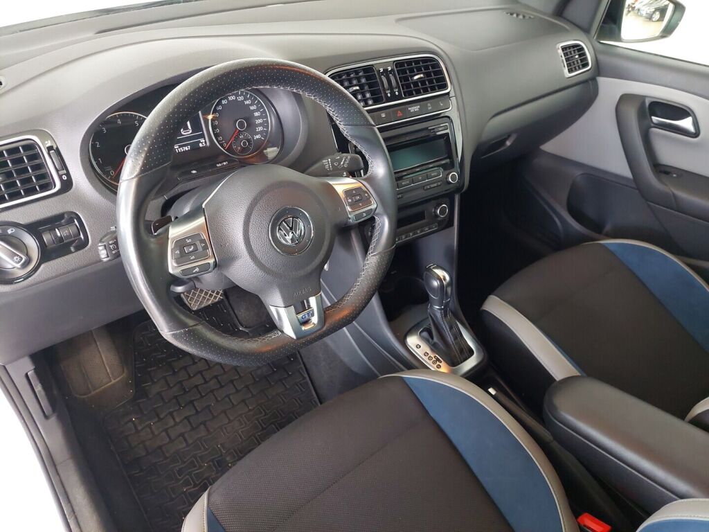 Volkswagen Polo 2013 Valkoinen