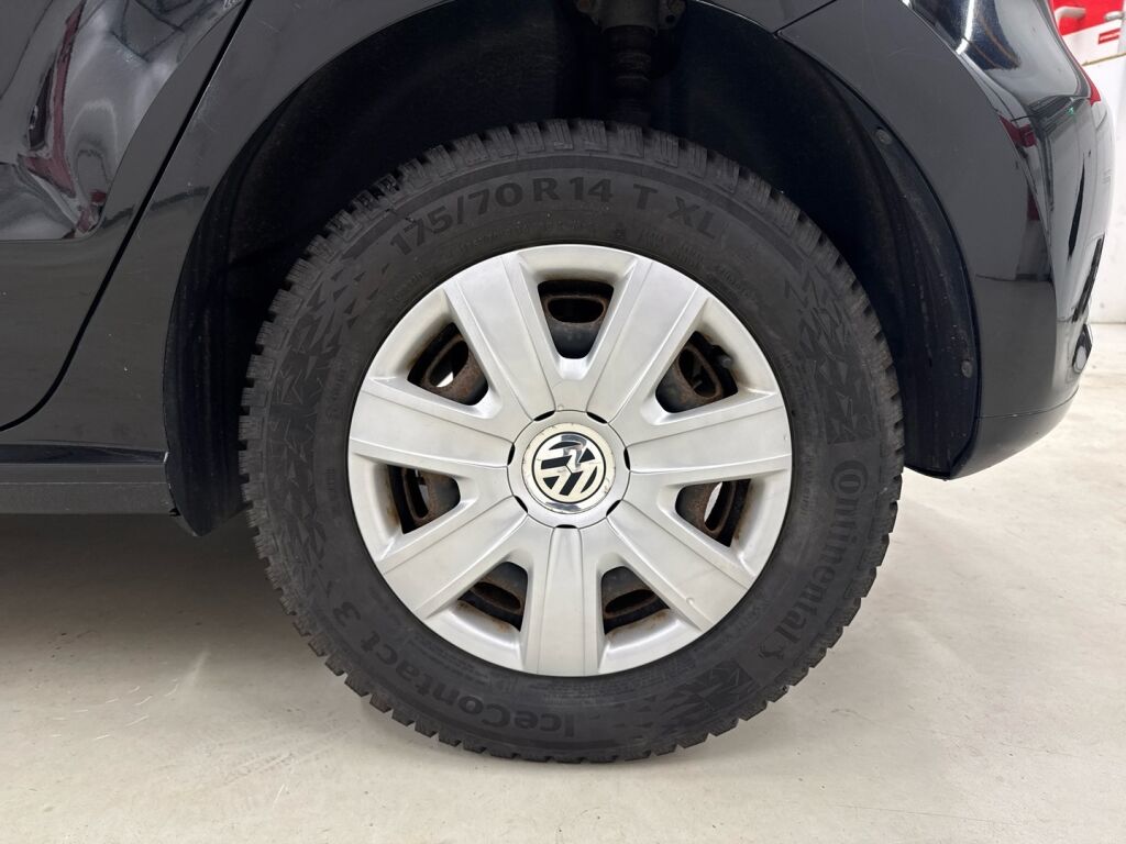 Volkswagen Polo 2013 Musta