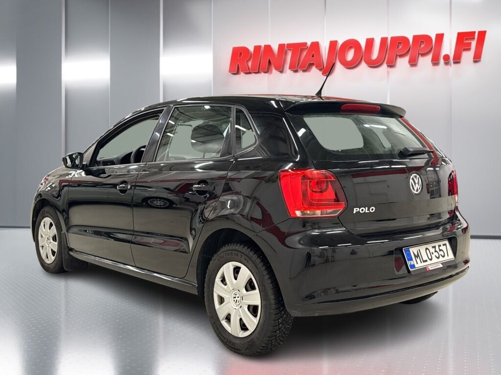 Volkswagen Polo 2013 Musta