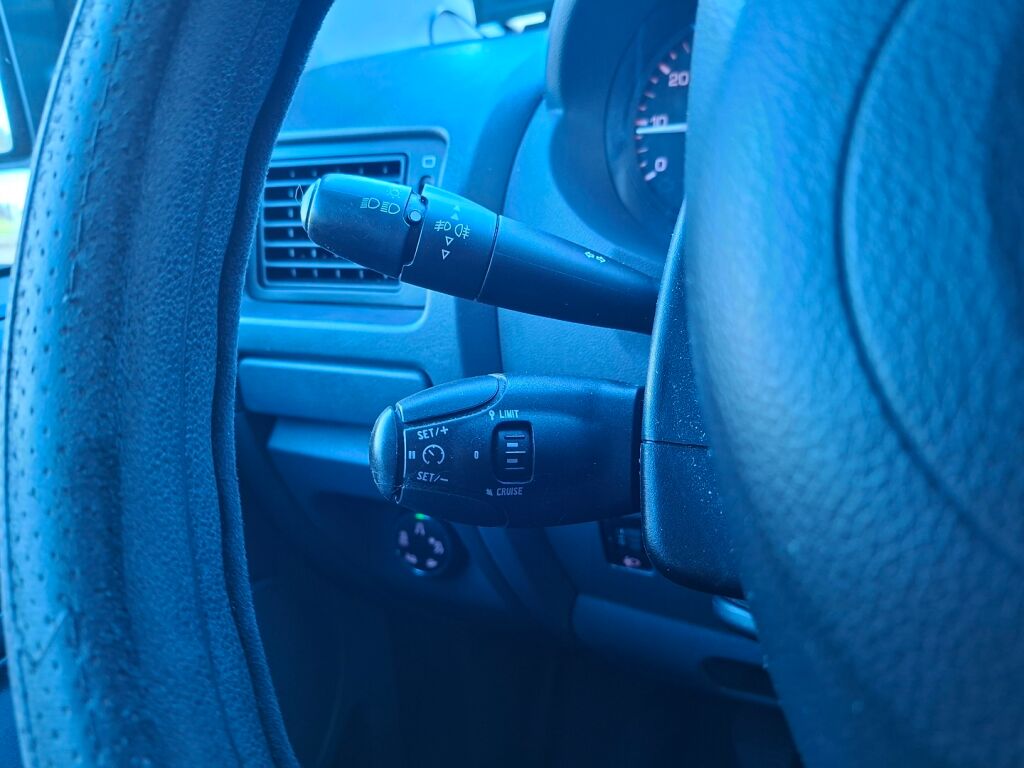 Toyota Proace 2013 Harmaa
