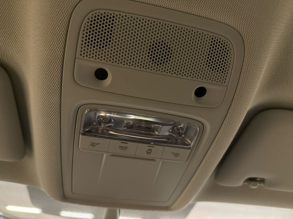 Audi A3 2013 Ruskea (beige)