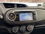 Toyota Yaris 2013 Violetti