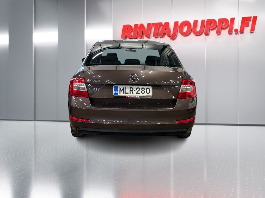 Skoda Octavia 2014 Ruskea (beige)