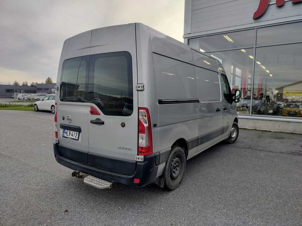 Nissan NV400 2014 Harmaa