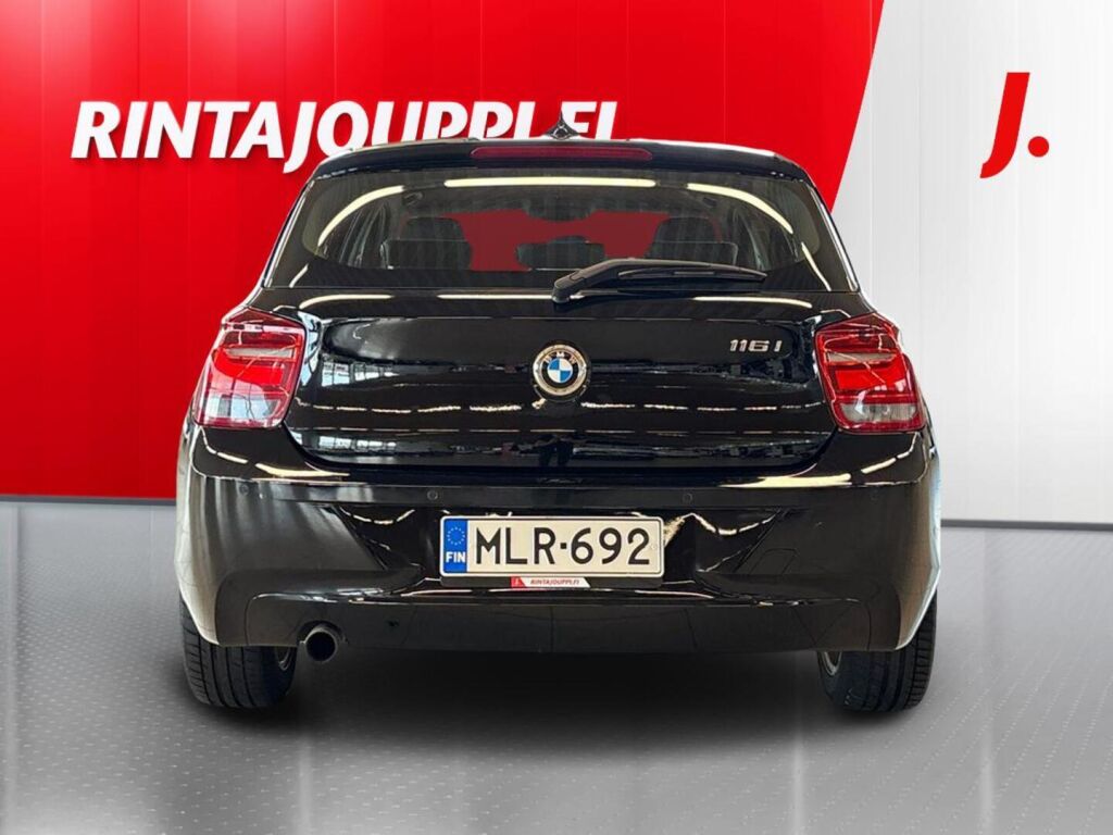 BMW 116 2013 Musta