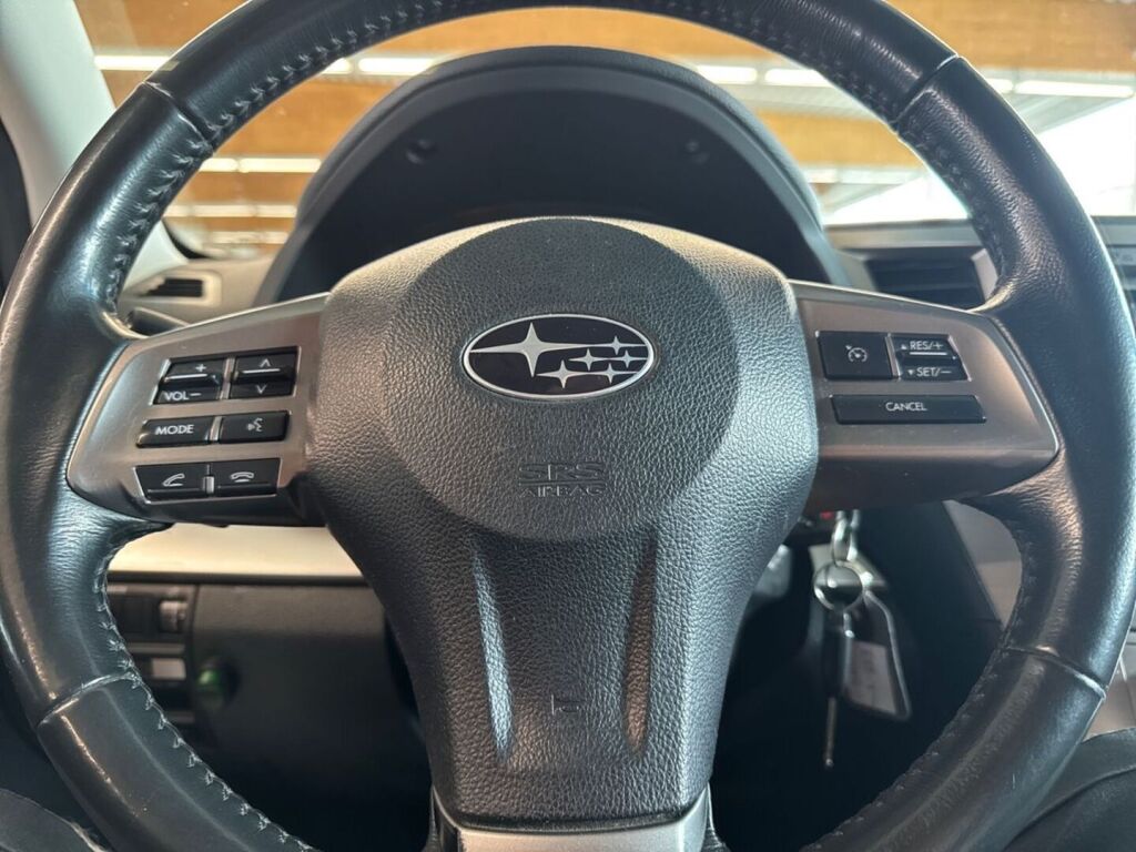 Subaru Outback 2013 Sininen