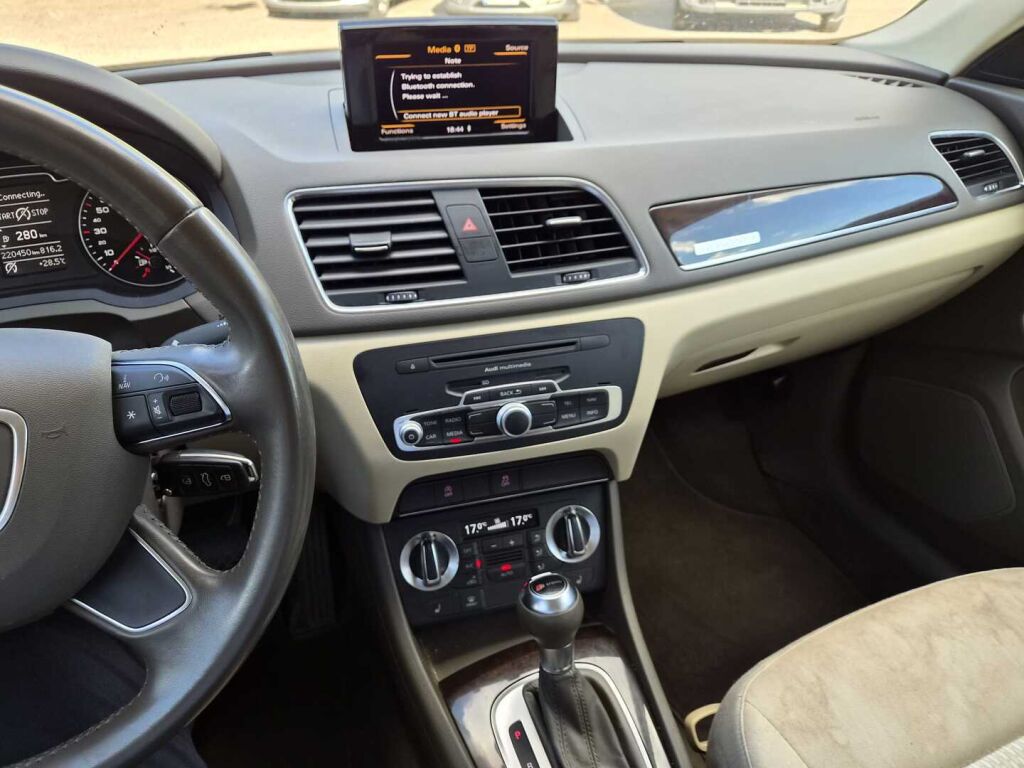 Audi Q3 2014 Valkoinen