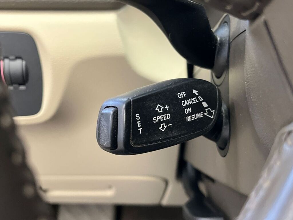Audi Q3 2014 Valkoinen