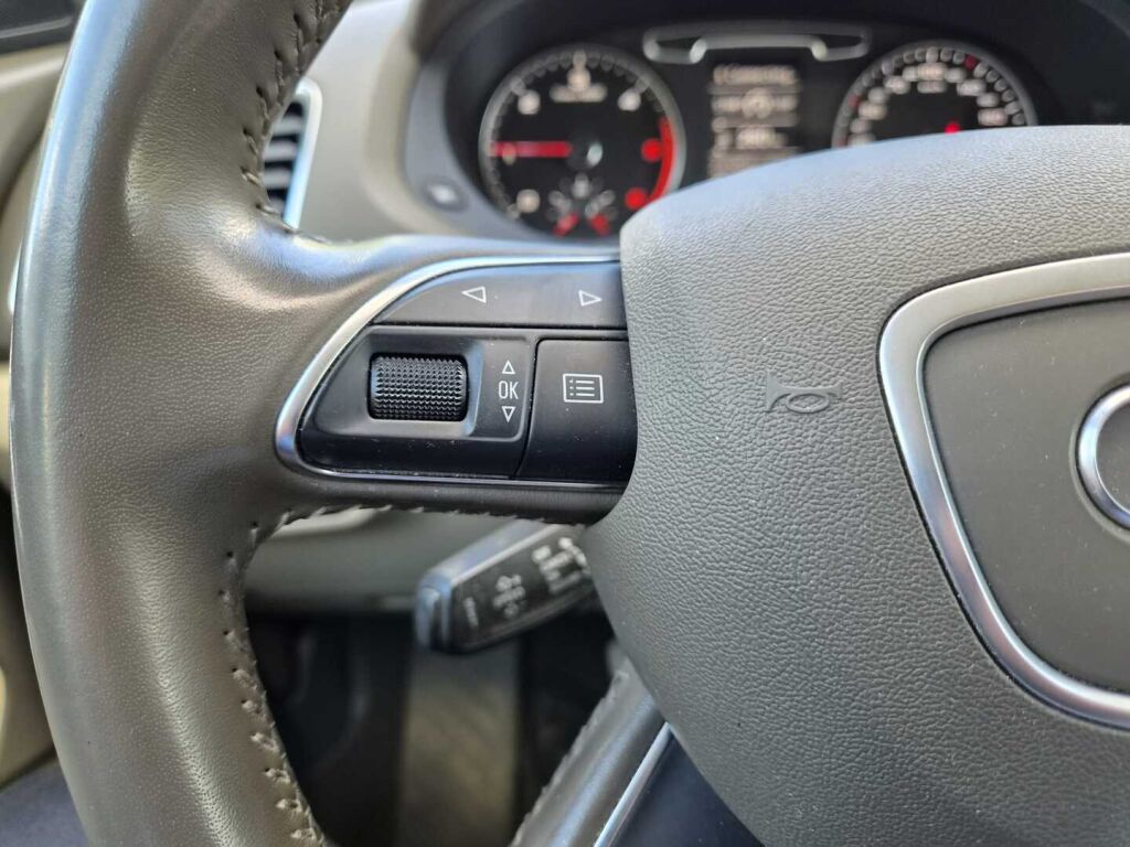 Audi Q3 2014 Valkoinen