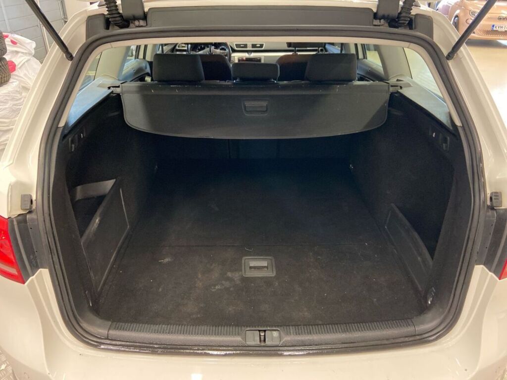 Volkswagen Passat 2013 Valkoinen