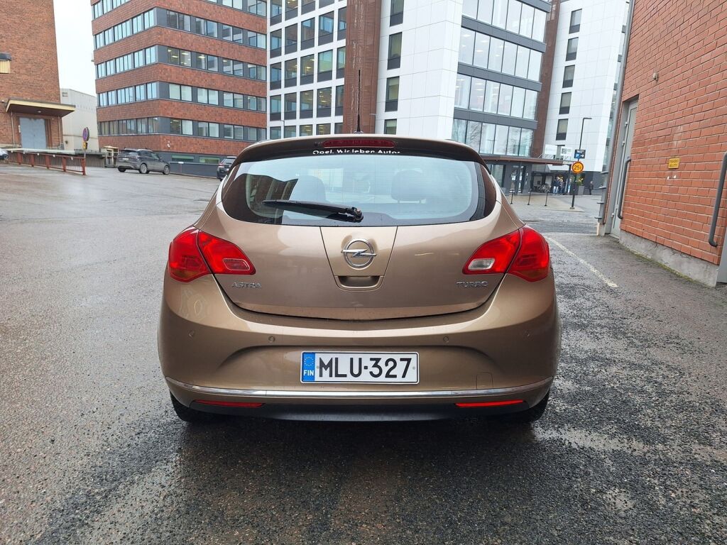 Opel Astra 2014 Ruskea (beige)