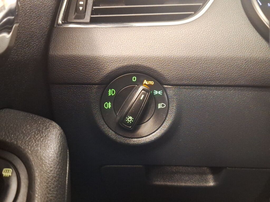 Skoda Octavia 2013 Hopea