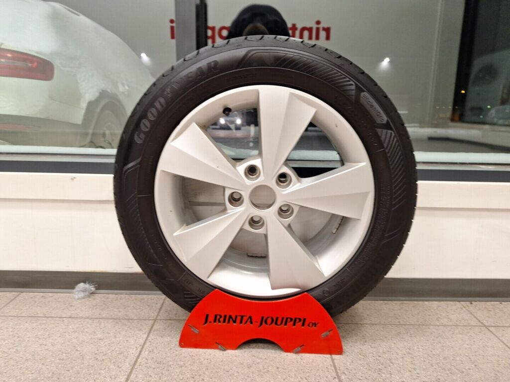 Skoda Octavia 2013 Hopea