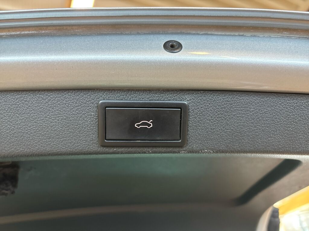 Skoda Octavia 2014 Hopea