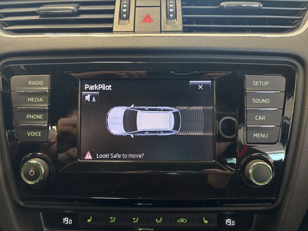 Skoda Octavia 2014 Hopea