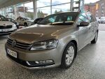 Volkswagen Passat 2014 Ruskea (beige)