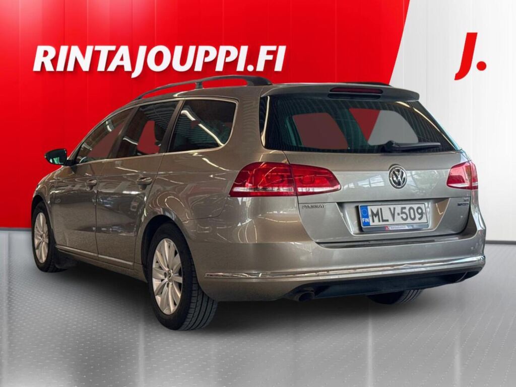 Volkswagen Passat 2014 Ruskea (beige)
