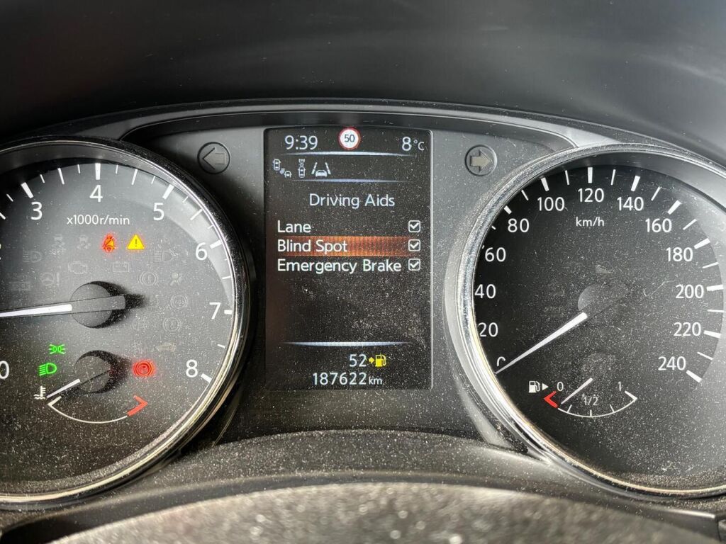 Nissan Qashqai 2014 Violetti