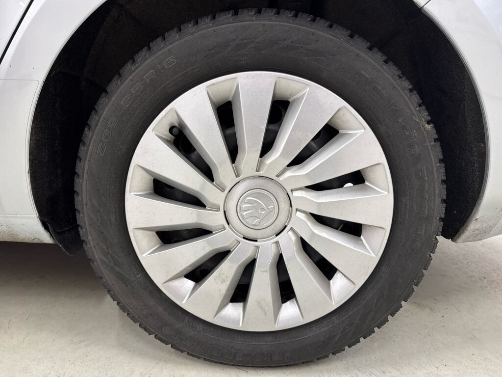 Skoda Octavia 2014 Hopea