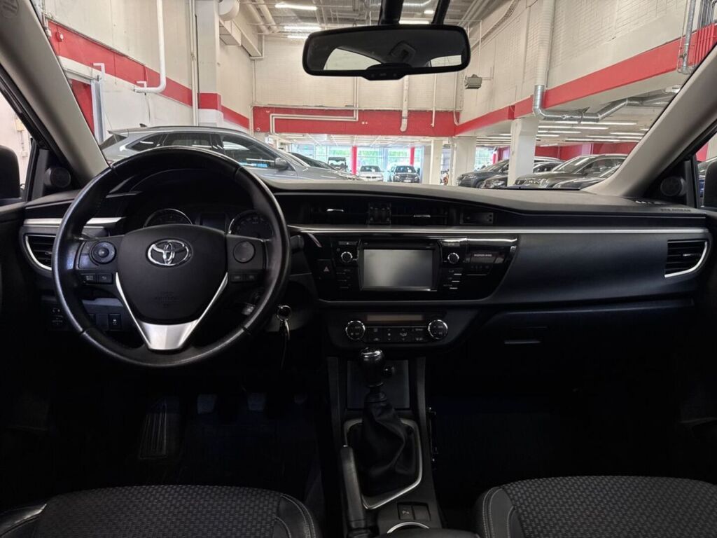 Toyota Corolla 2014 Harmaa