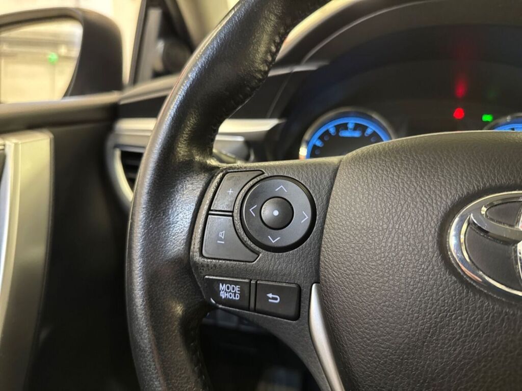 Toyota Corolla 2014 Harmaa