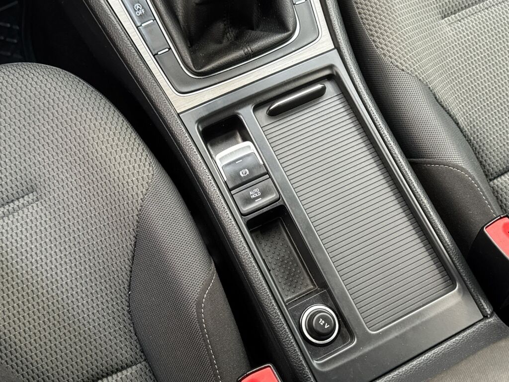 Volkswagen Golf 2014 Harmaa