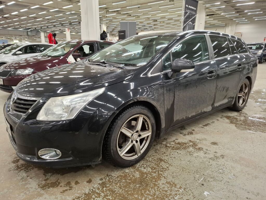 Toyota Avensis 2010 Musta