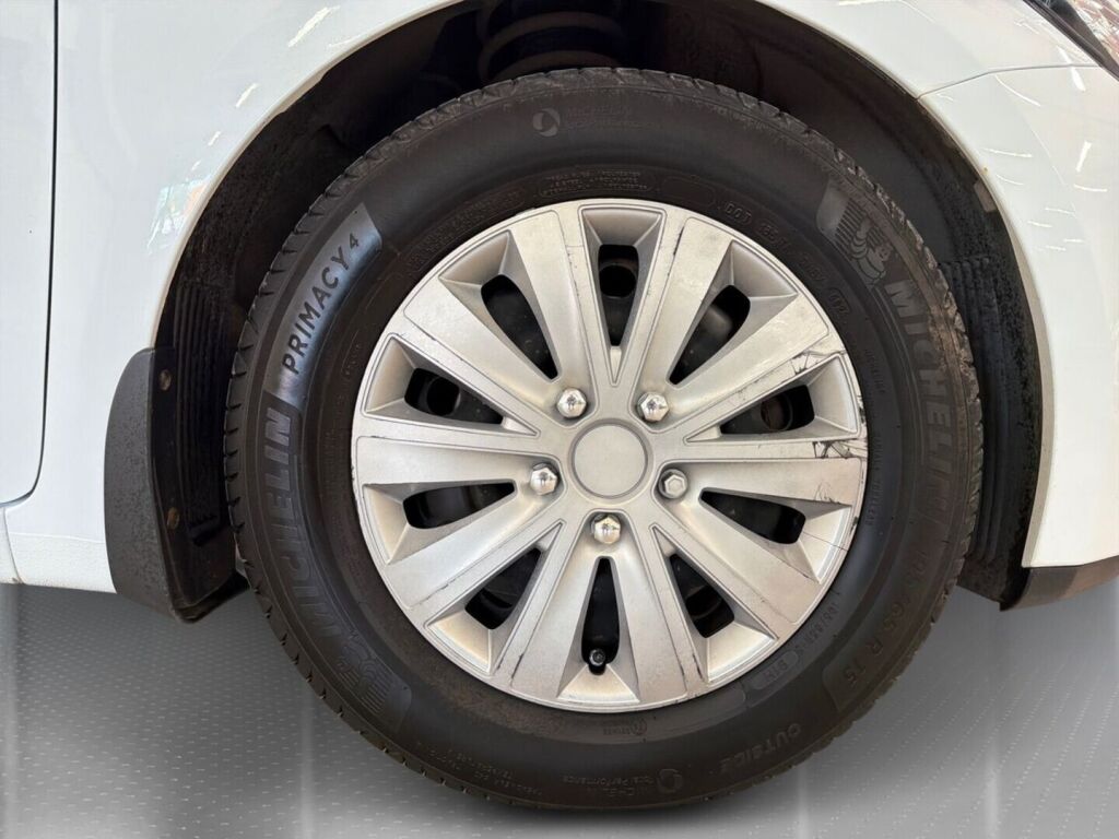 Kia Ceed 2014 Valkoinen