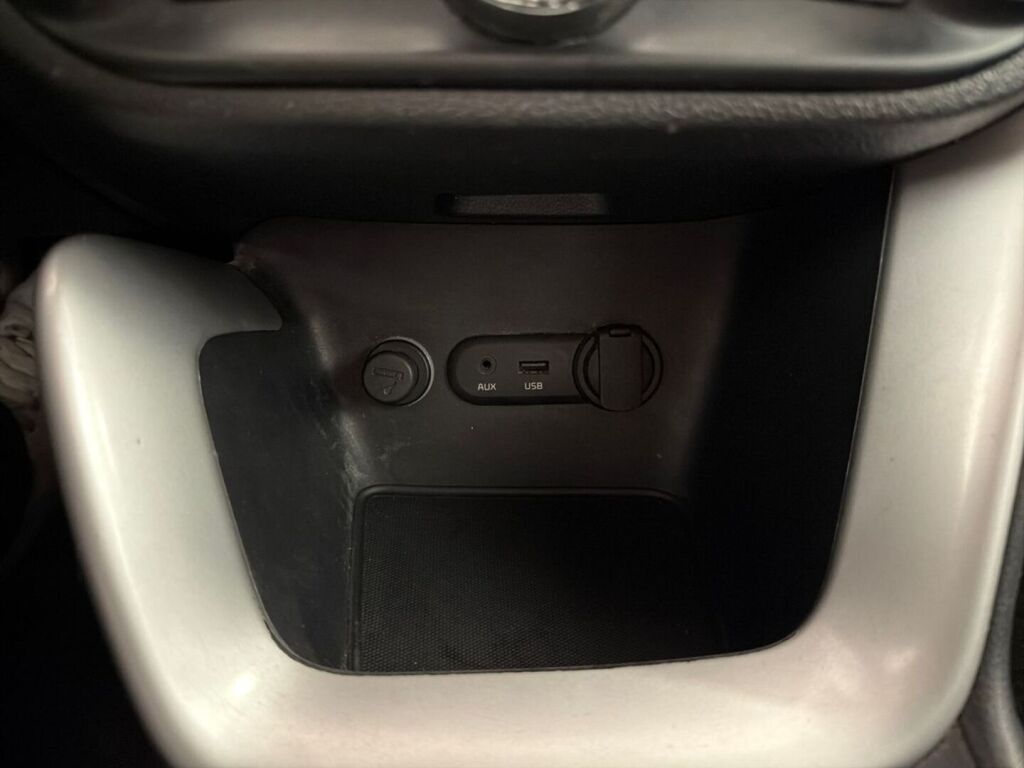 Kia Ceed 2014 Valkoinen