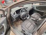Kia Ceed 2015 Ruskea (beige)