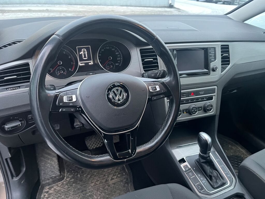 Volkswagen Golf Sportsvan 2014 Ruskea (beige)
