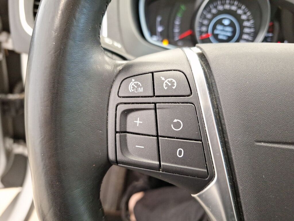 Volvo V40 2014 Harmaa