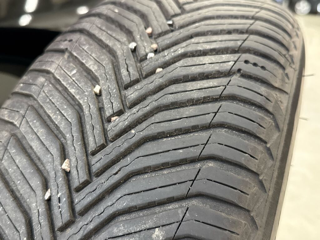 Subaru Forester 2014 Musta