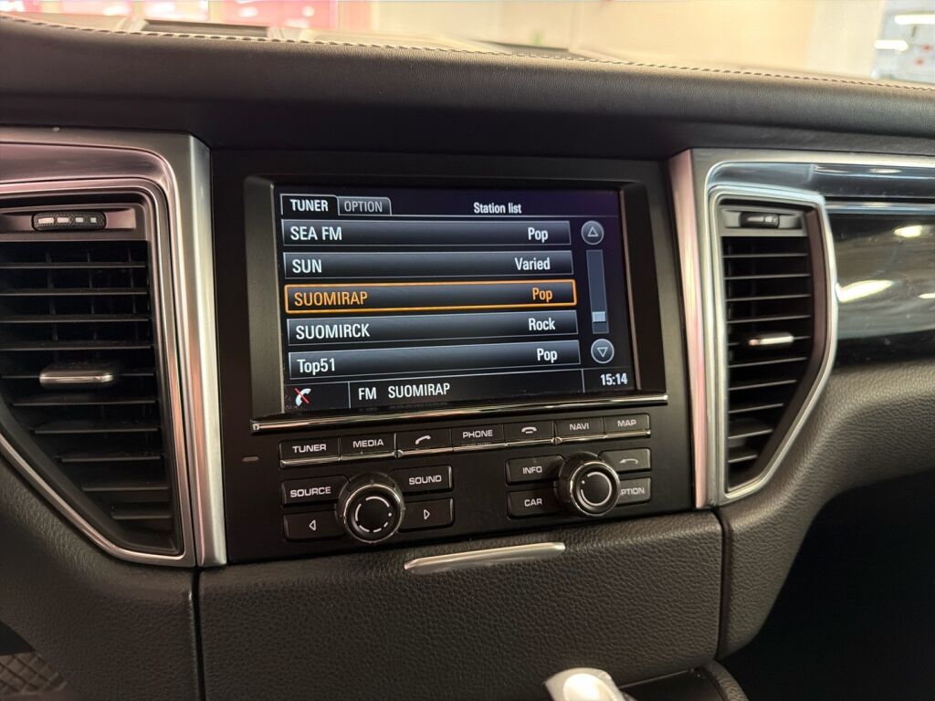 Porsche Macan 2015 Musta