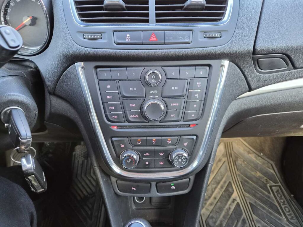 Opel Mokka 2015 Punainen