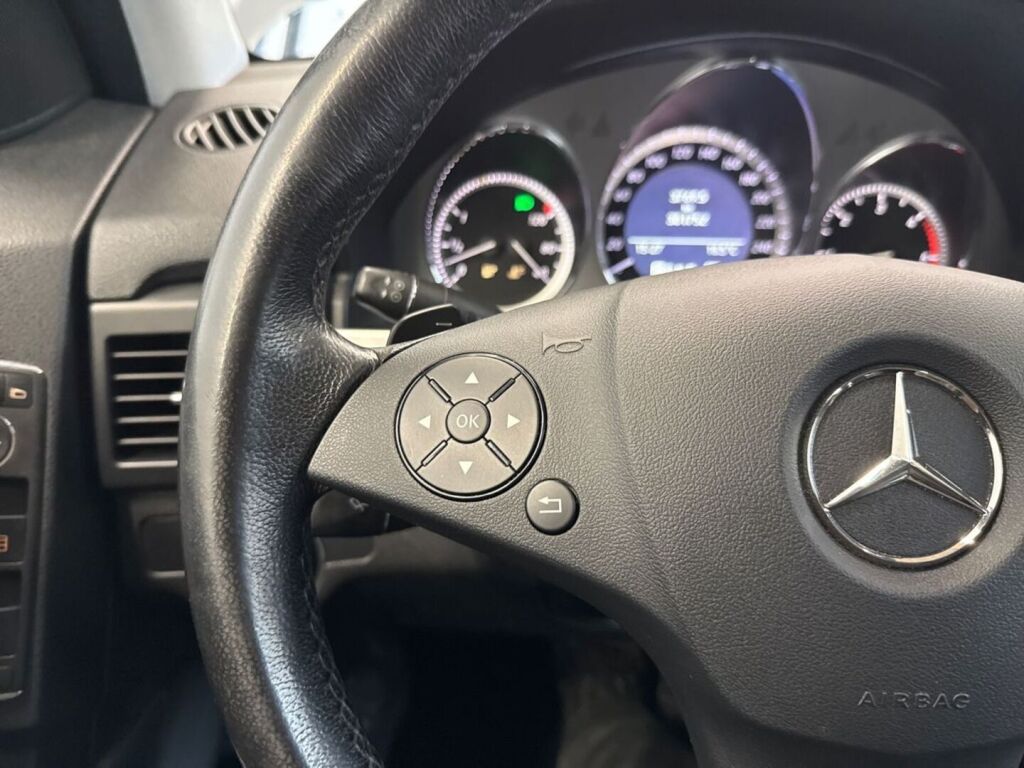 Mercedes-Benz GLK 2009 Harmaa
