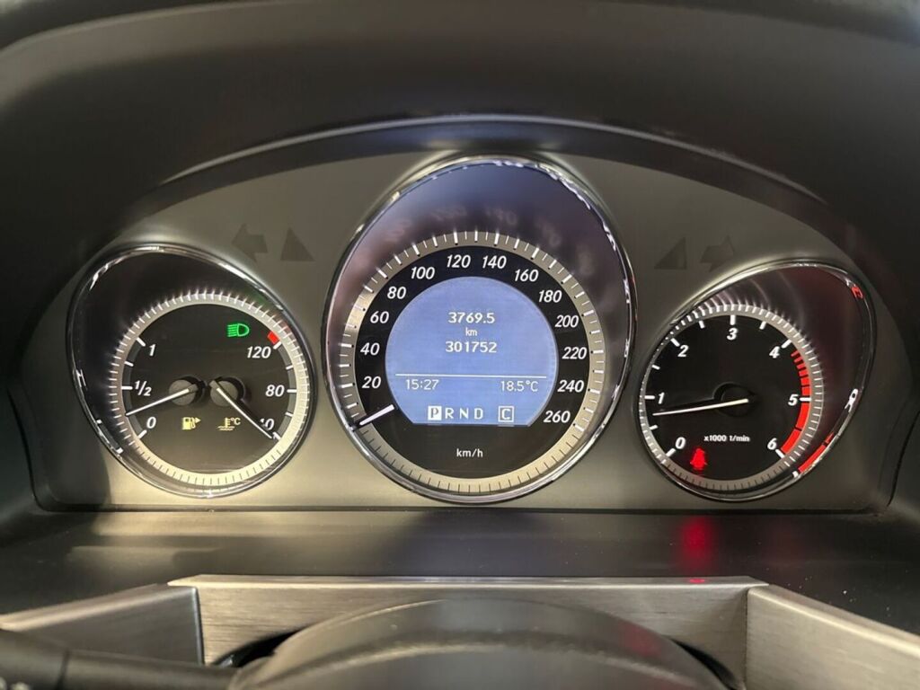 Mercedes-Benz GLK 2009 Harmaa