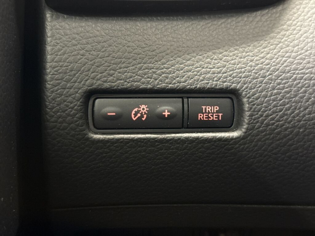 Nissan Qashqai 2015 Valkoinen