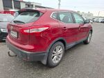 Nissan Qashqai 2015 Punainen