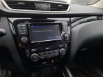 Nissan Qashqai 2015 Punainen